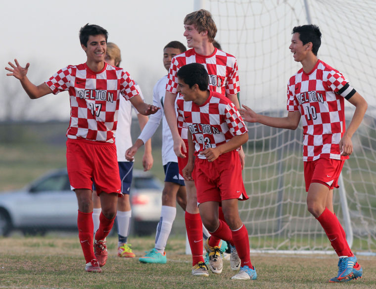 BeltonShoemakerSoccer2.jpg